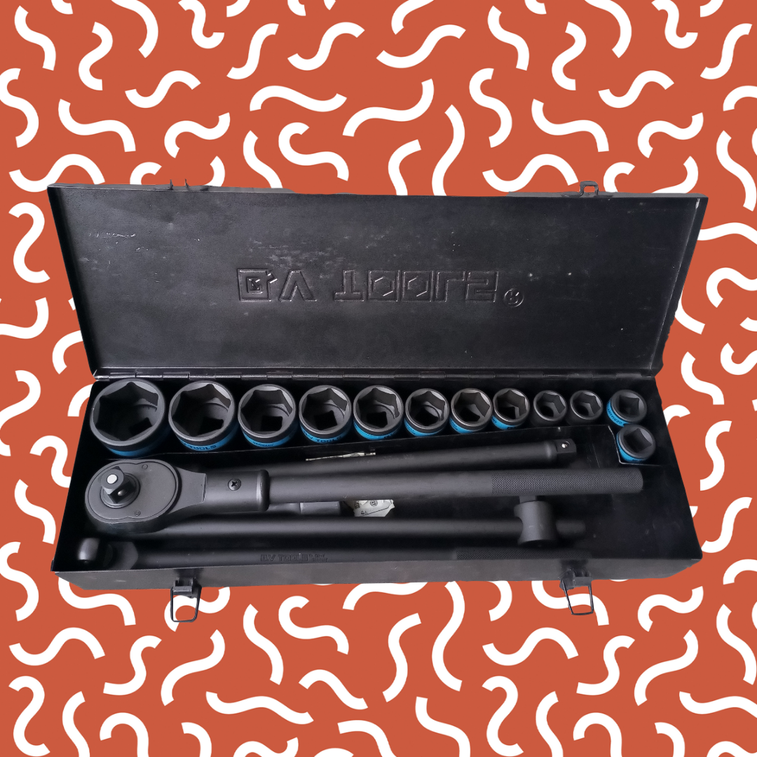 QV618BM 18Pcs 3/4" Dr. Socket Set Black Phosphate Finish with Blue Line